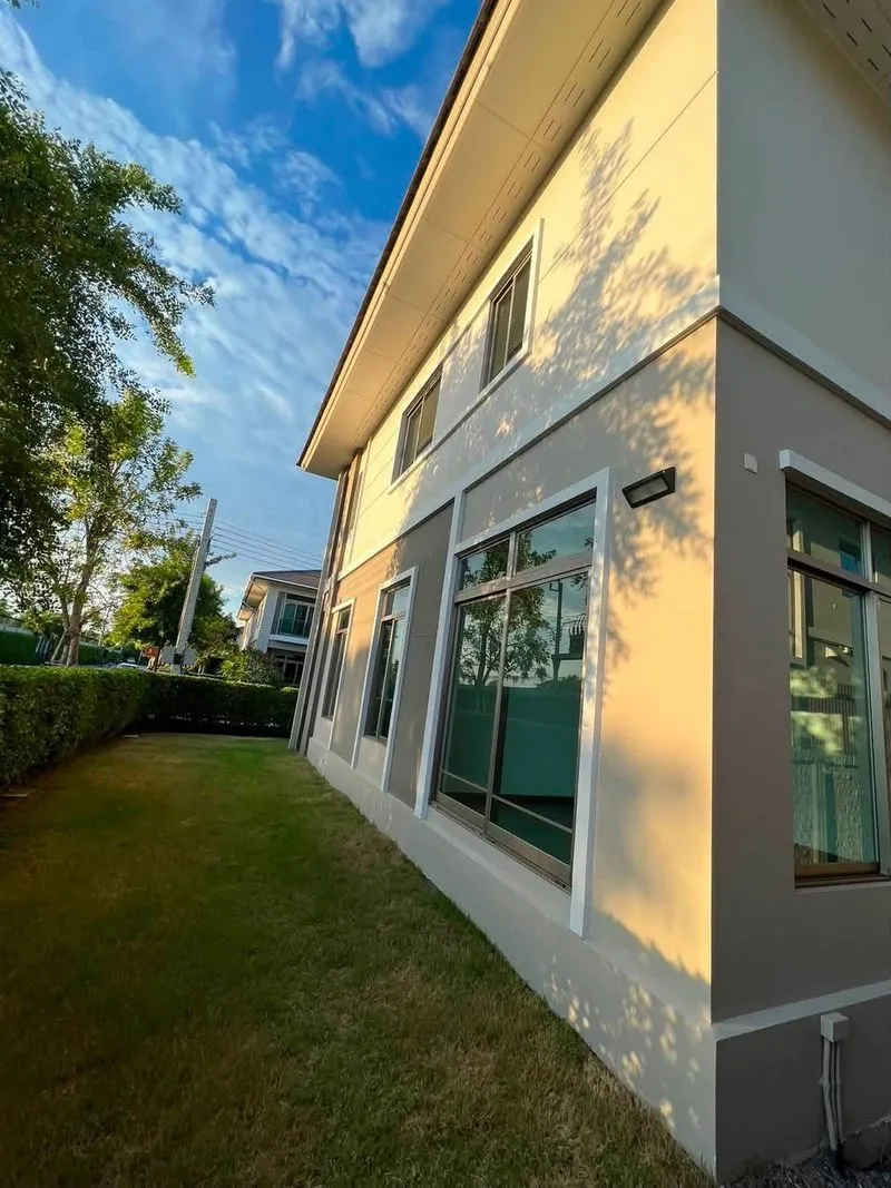 The Palm : Krungthep Kreetha – Wongwaen | Luxury 4-Bedroom Detached House for Rent
