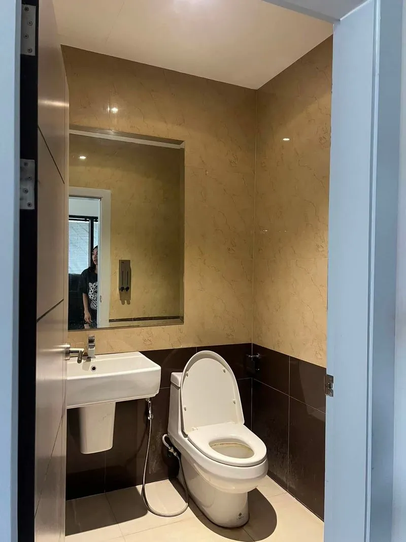 Newly Built Modern Home Office – Sai Mai Soi 67
