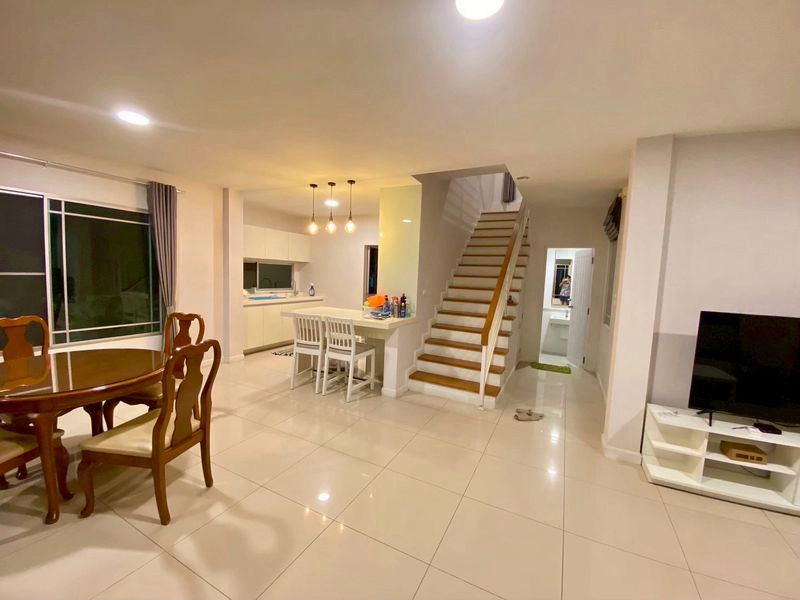 2-Storey Detached House in Manthana Onnut – Wongwaen 2