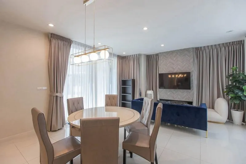 Luxury 3-Storey Semi-Detached House for Rent at Baan Klang Muang CLASSE Ekkamai–Ramintra